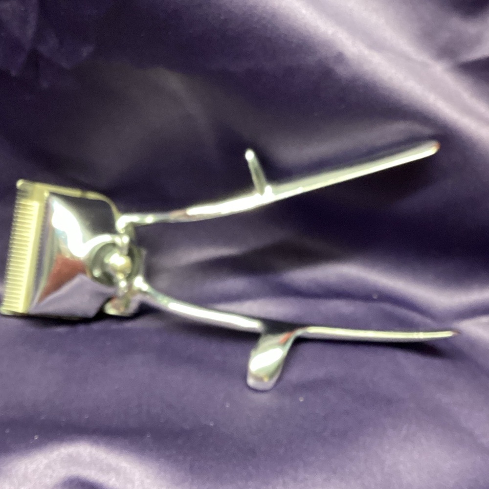 Vintage Chrome Oster Barber Clippers Model “B”